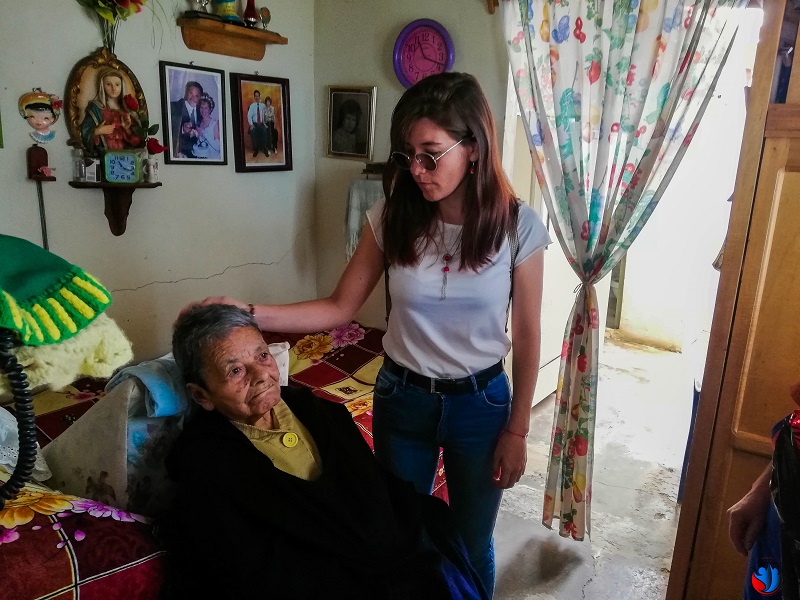 Tocando vidas llevando sonrisas